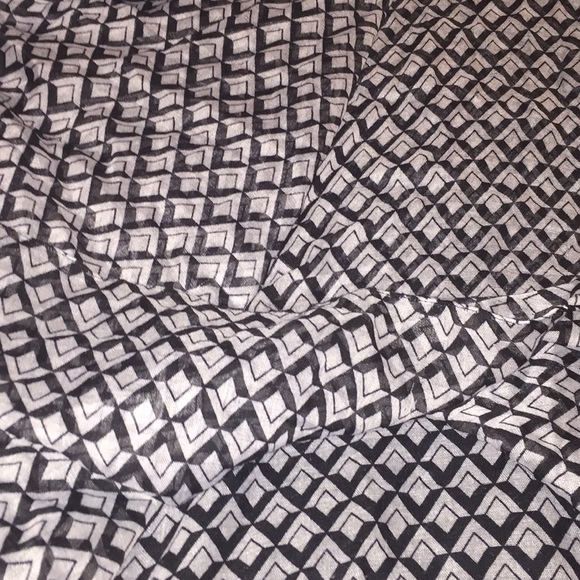 Scarf - Picture 2 of 3